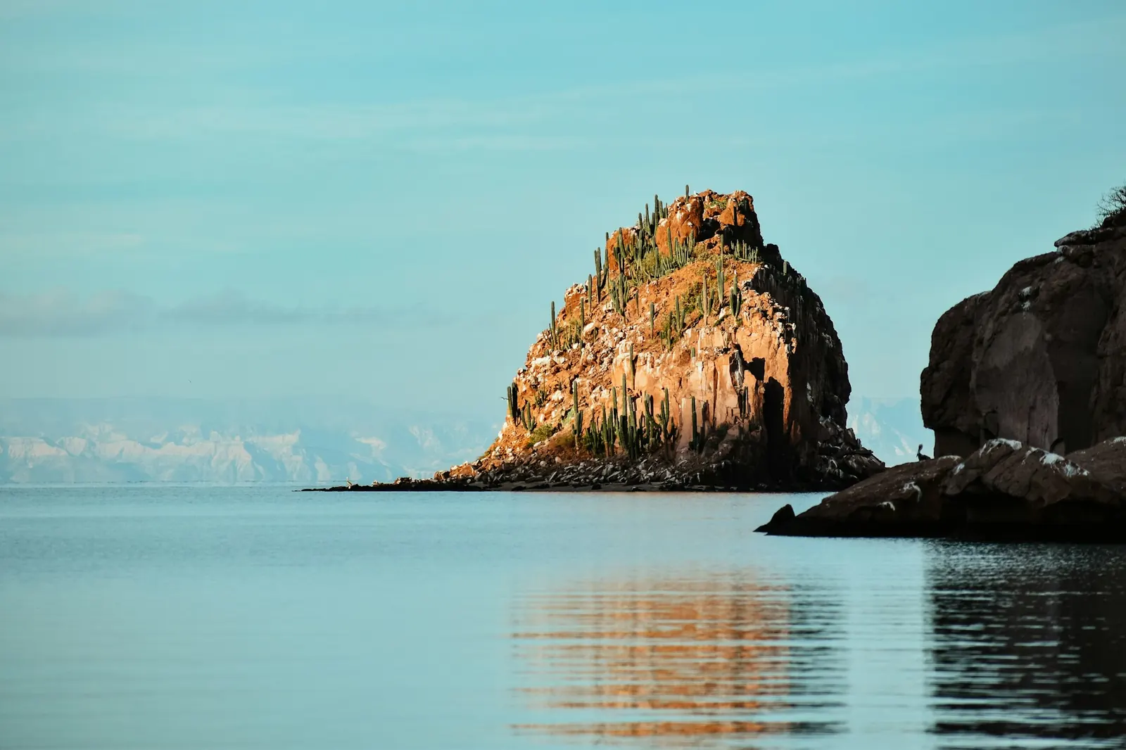 A red rock islet off Isla Espíritu Santo, near La Paz