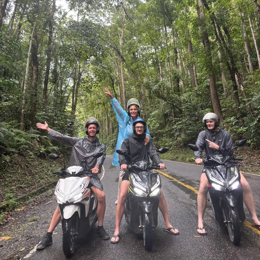 A scooter day through the forest
